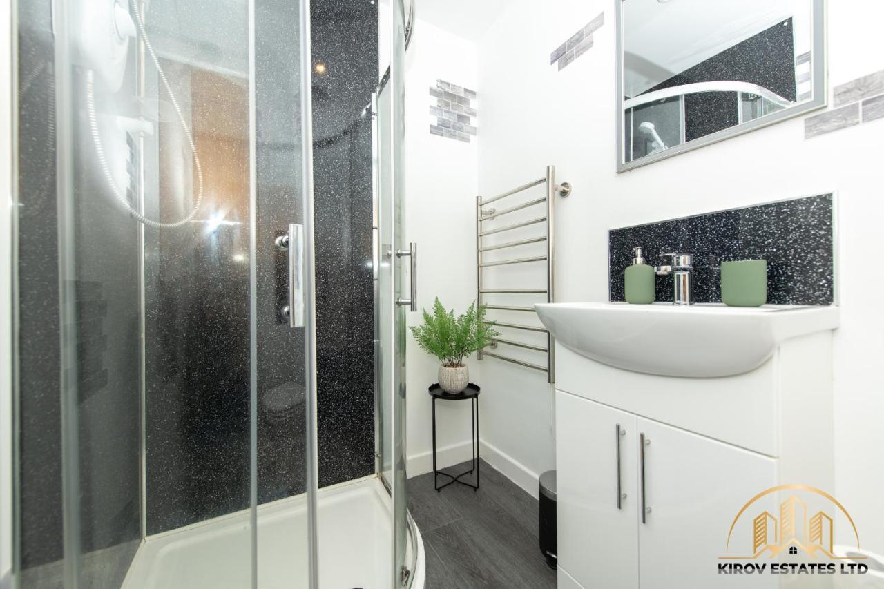 Artemis Apartment - The Hunting Watch Of Town Southampton Buitenkant foto